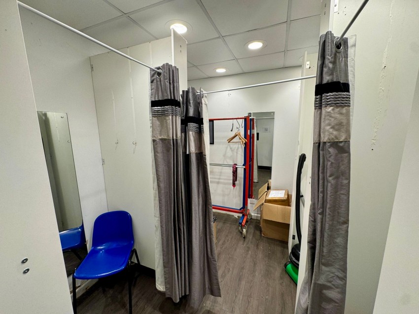 Images for Bridge Street, Haverfordwest, SA61 EAID:2884406164 BID:6e036efe-2661-428f-b5bf-a0a4ec799e22