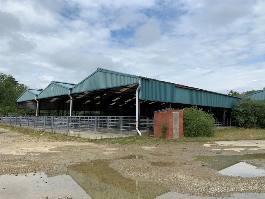 Images for The Mart Ground, Haverfordwest SA61 2EX EAID:RKLUCASAPI BID:1