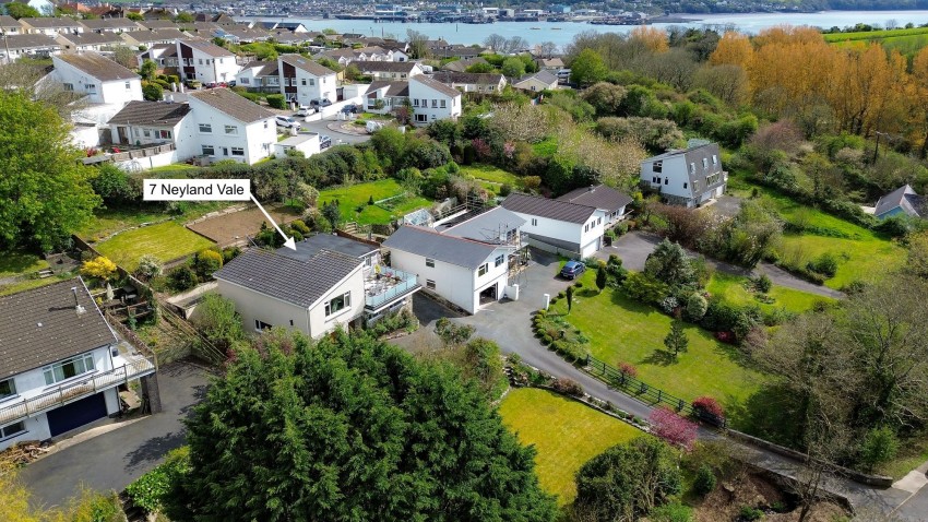 Images for Neyland Vale, Neyland, SA73 EAID:2884406164 BID:6e036efe-2661-428f-b5bf-a0a4ec799e22