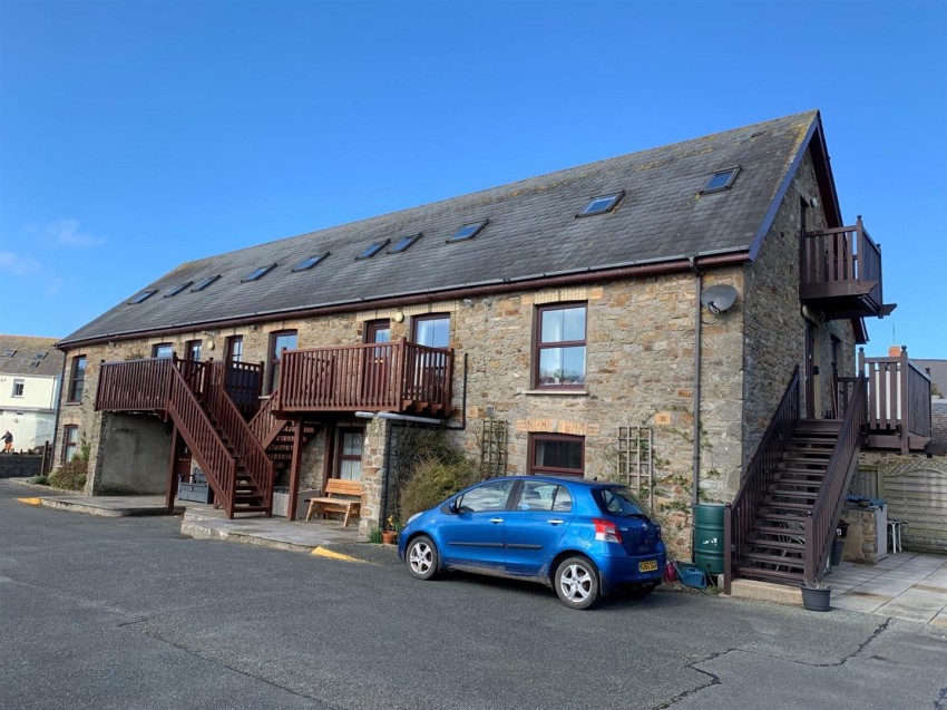 Images for 2 The Coach House, Broad Haven EAID:RKLUCASAPI BID:1