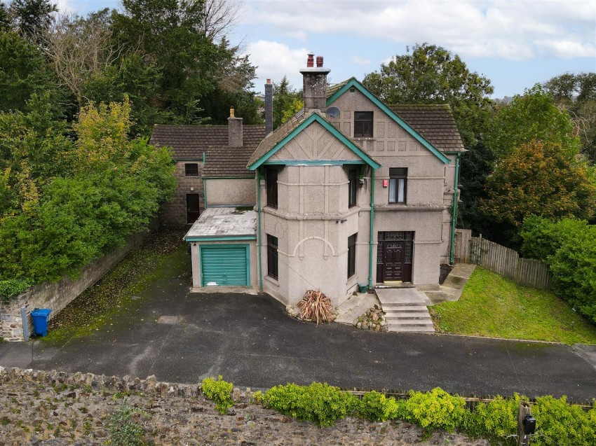 Images for Former St Martin's Vicarage, Barn Street, Haverfordwest EAID:RKLUCASAPI BID:1