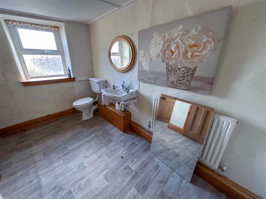 Images for 43-45 Old Bridge, Haverfordwest SA61 2EZ EAID:RKLUCASAPI BID:1