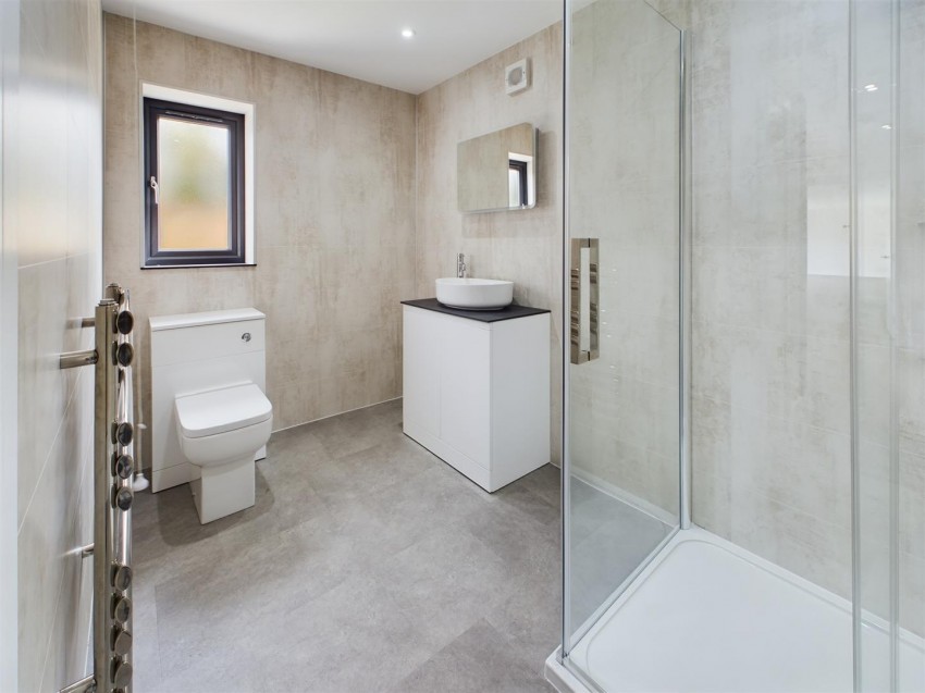 Images for 15 Ashmoor Gardens, Houghton SA73 1PQ EAID:RKLUCASAPI BID:1