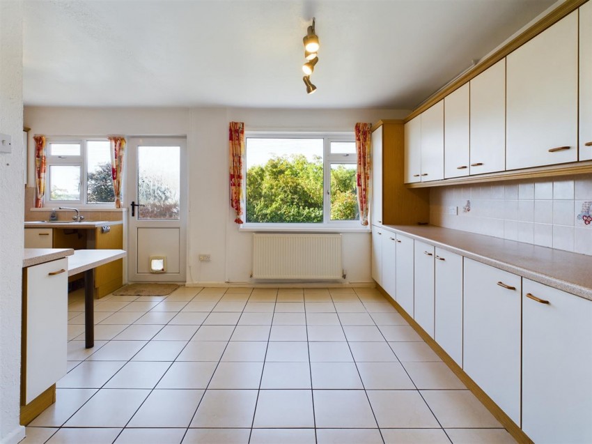 Images for 1 Dunsany Park, Haverfordwest SA61 1UD EAID:RKLUCASAPI BID:1
