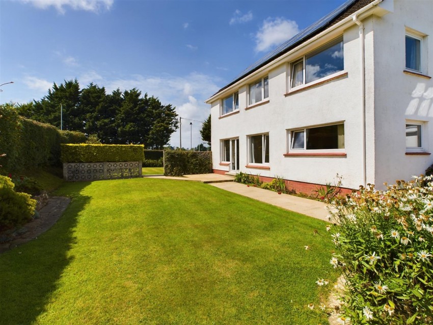 Images for 125 Pembroke Road, Haverfordwest EAID:RKLUCASAPI BID:1