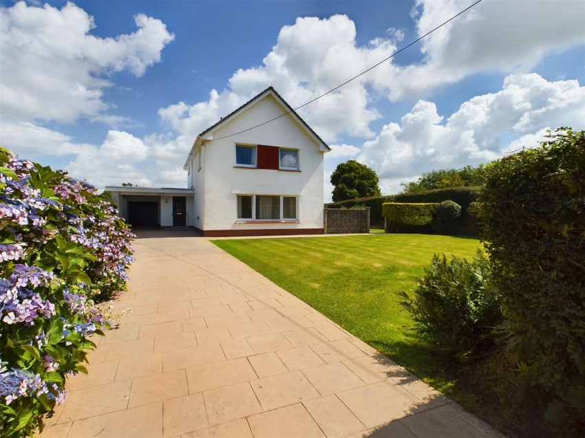 Images for 125 Pembroke Road, Haverfordwest EAID:RKLUCASAPI BID:1