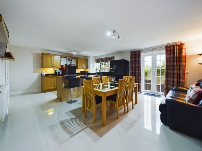 Images for 24 The Glades, Rosemarket, Milford Haven EAID:RKLUCASAPI BID:1