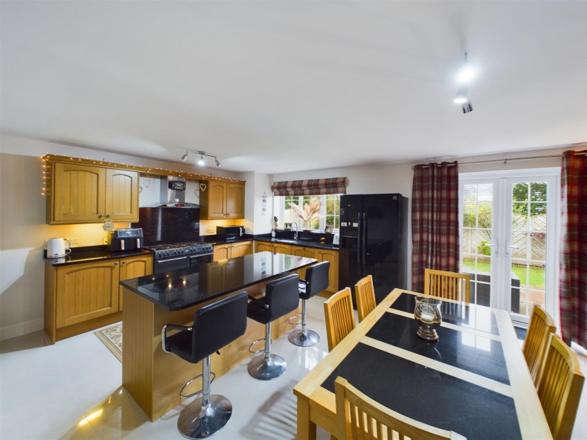 Images for 24 The Glades, Rosemarket, Milford Haven EAID:RKLUCASAPI BID:1