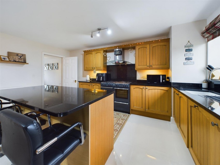 Images for 24 The Glades, Rosemarket, Milford Haven EAID:RKLUCASAPI BID:1