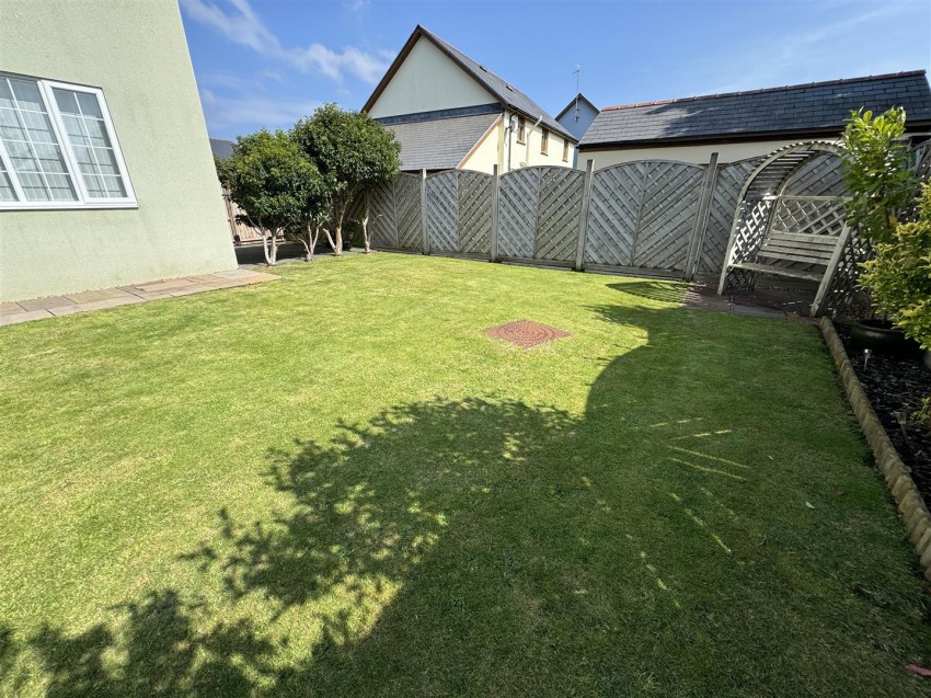 Images for 24 The Glades, Rosemarket, Milford Haven EAID:RKLUCASAPI BID:1
