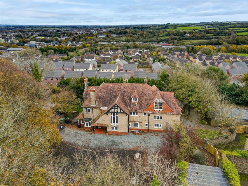 Images for Glenover House, Scarrowscant Lane, Haverfordwest EAID:RKLUCASAPI BID:1