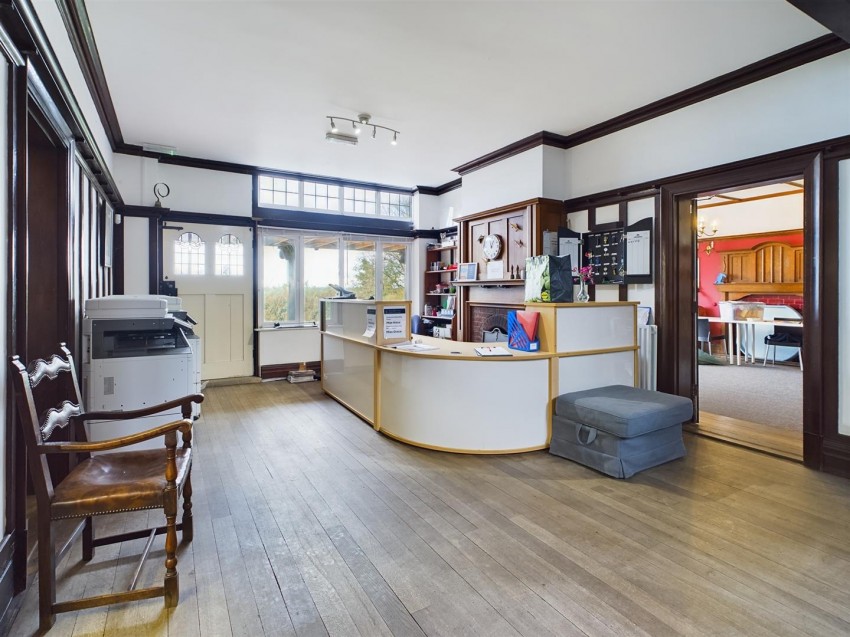 Images for Glenover House, Scarrowscant Lane, Haverfordwest EAID:RKLUCASAPI BID:1