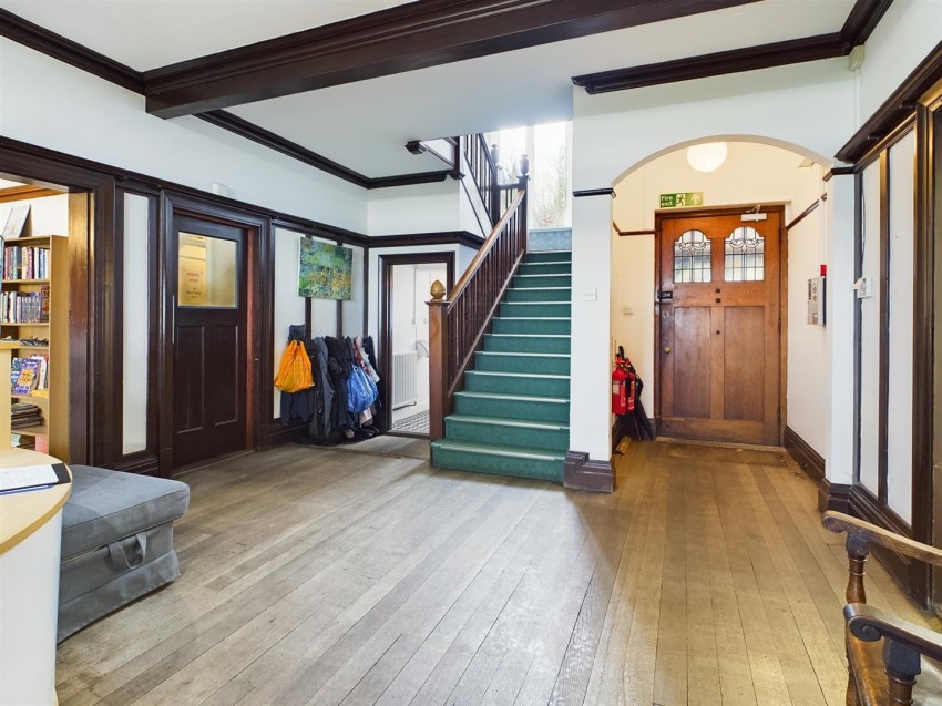 Images for Glenover House, Scarrowscant Lane, Haverfordwest EAID:RKLUCASAPI BID:1