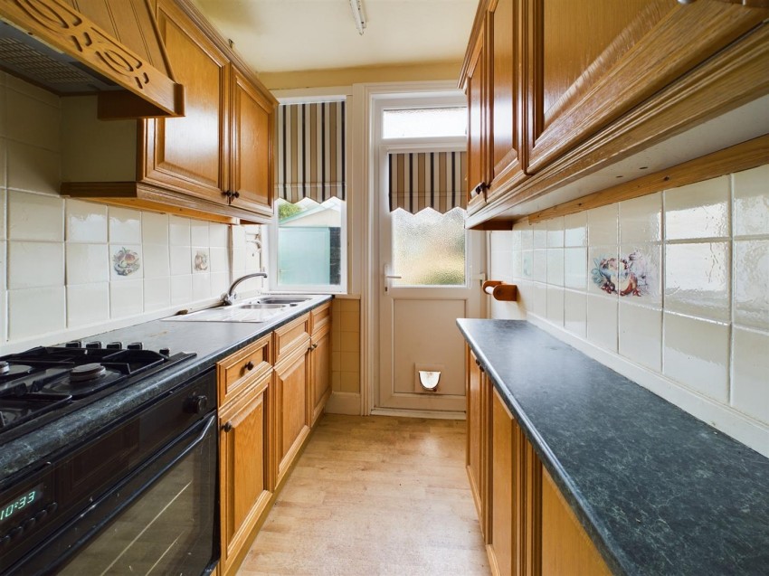 Images for 9 Hayston Avenue, Hakin,  SA73 3EA EAID:RKLUCASAPI BID:1
