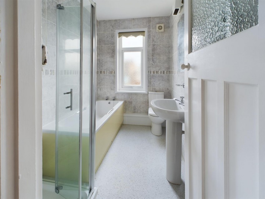 Images for 9 Hayston Avenue, Hakin,  SA73 3EA EAID:RKLUCASAPI BID:1