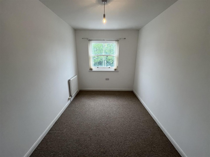 Images for 3 Ebenezer Row, Haverfordwest EAID:RKLUCASAPI BID:1