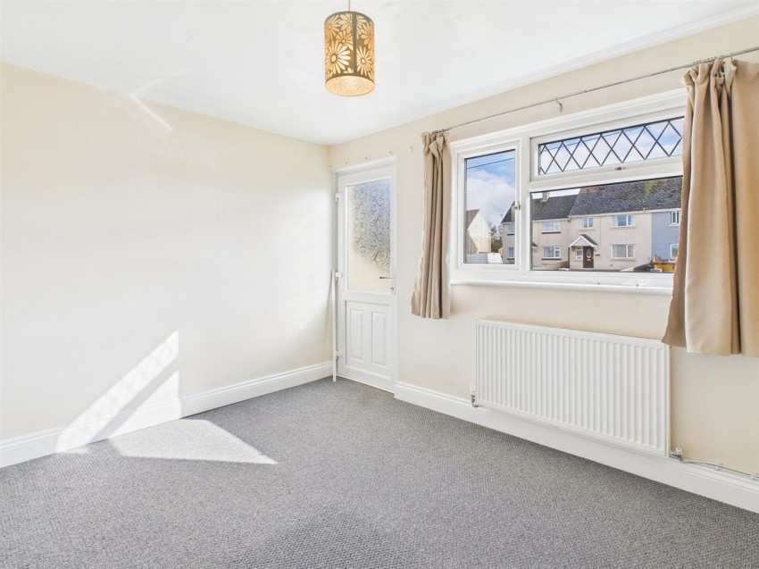 Images for 7 Mount Pleasant, Tavernspite, Whitland EAID:RKLUCASAPI BID:1