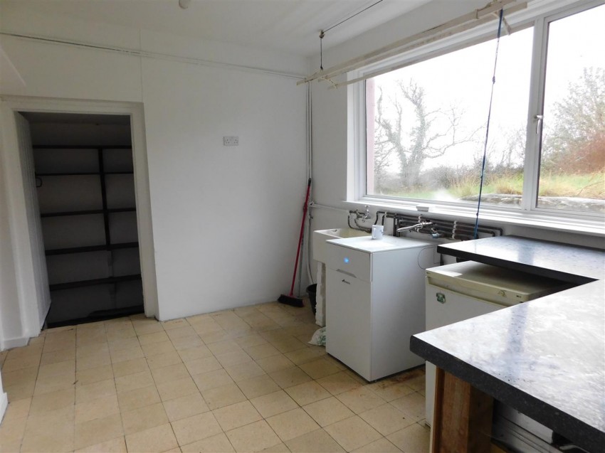 Images for Wiston, Haverfordwest EAID:RKLUCASAPI BID:1