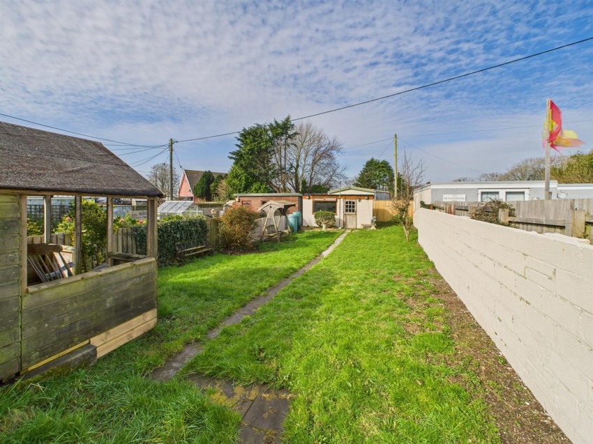 Images for 13 Alban Crescent, Waterston, Milford Haven EAID:RKLUCASAPI BID:1