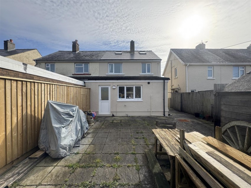 Images for 13 Alban Crescent, Waterston, Milford Haven EAID:RKLUCASAPI BID:1