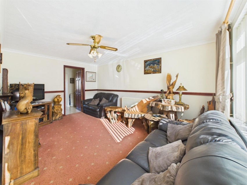 Images for 13 Alban Crescent, Waterston, Milford Haven EAID:RKLUCASAPI BID:1