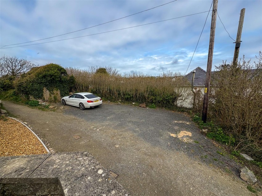 Images for 25 Glanhafan, Solva SA62 6TA EAID:RKLUCASAPI BID:1