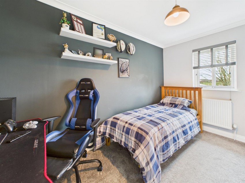 Images for 5 Goughs Court, Milford Haven EAID:RKLUCASAPI BID:1