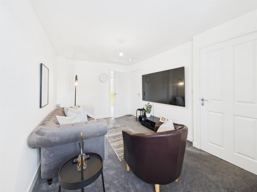Images for 52 Tasker Way, Haverfordwest EAID:RKLUCASAPI BID:1