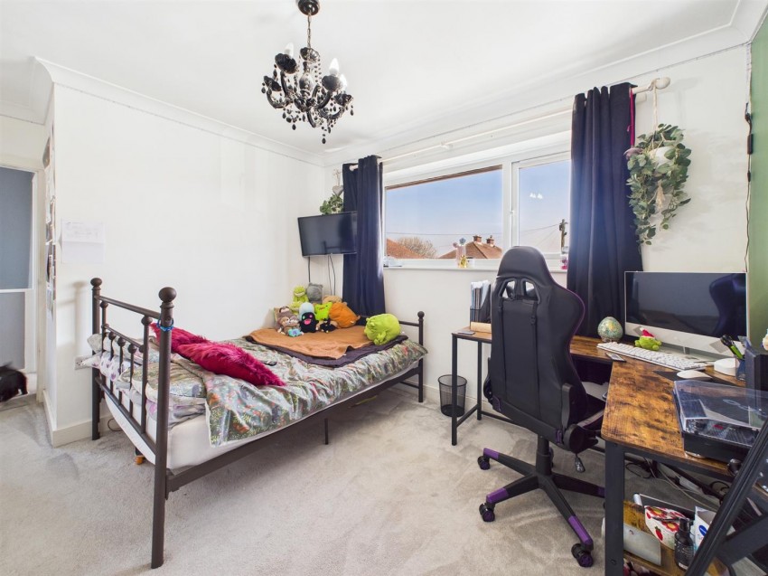 Images for 47 The Close, Johnston, Haverfordwest EAID:RKLUCASAPI BID:1
