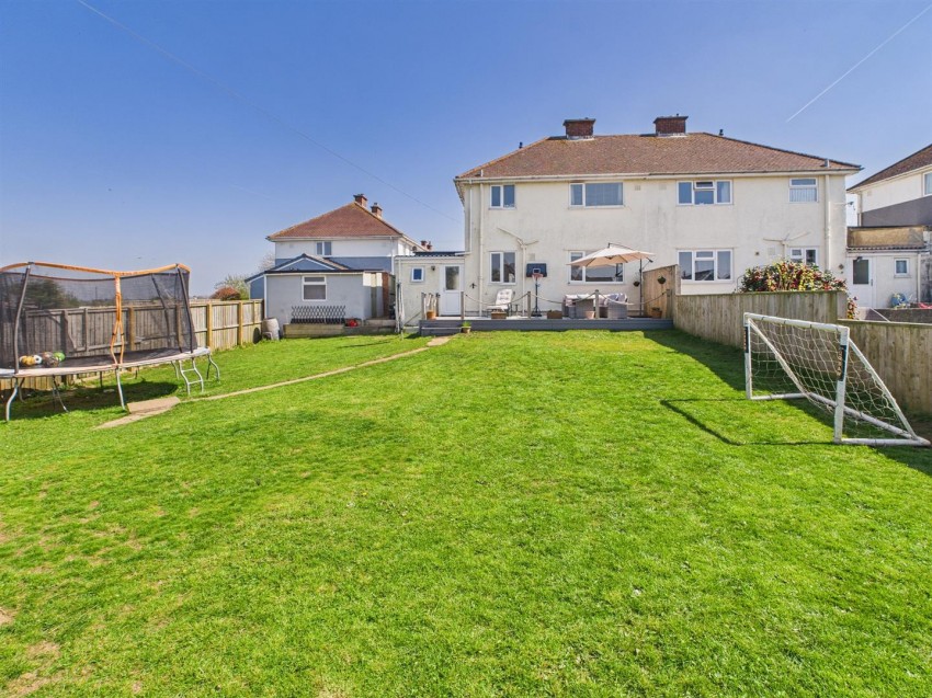 Images for 47 The Close, Johnston, Haverfordwest EAID:RKLUCASAPI BID:1