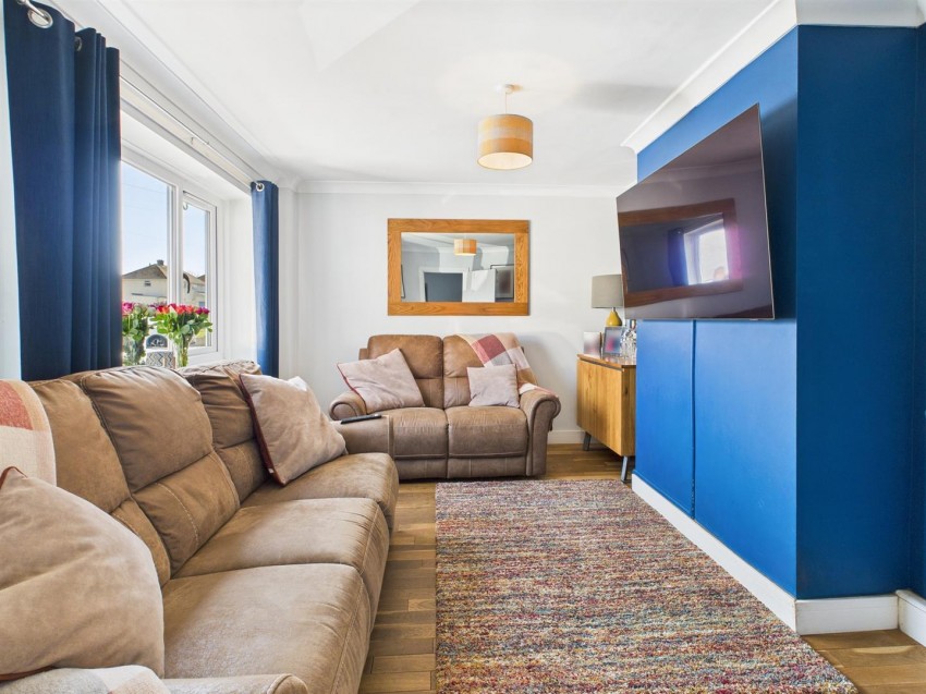 Images for 47 The Close, Johnston, Haverfordwest EAID:RKLUCASAPI BID:1