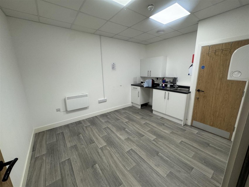 Images for Unit 1, Honeyborough Retail Park, Neyland EAID:RKLUCASAPI BID:1