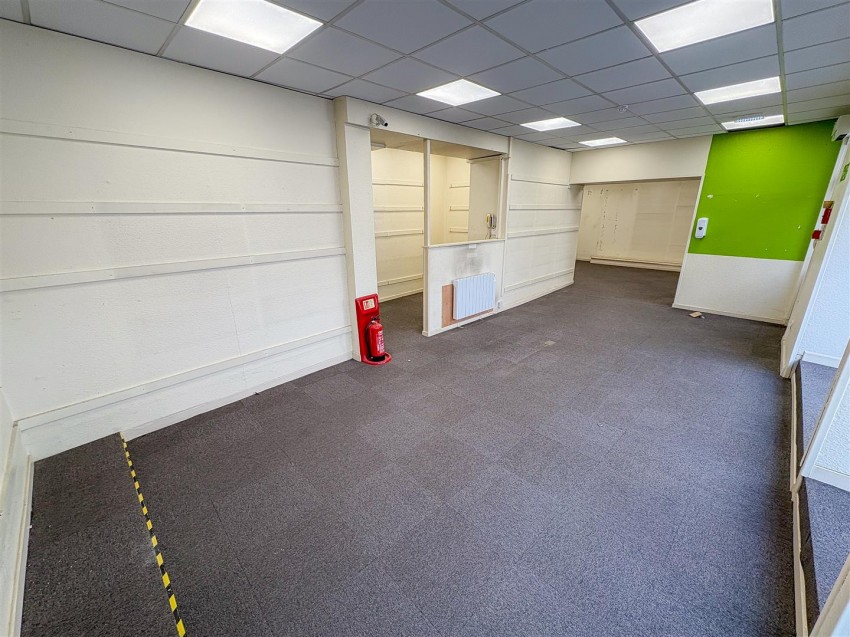 Images for Unit 2, 45a High Street, Haverfordwest EAID:RKLUCASAPI BID:1