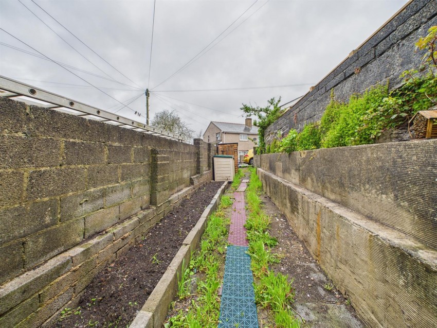 Images for 58A Prendergast, Haverfordwest EAID:RKLUCASAPI BID:1
