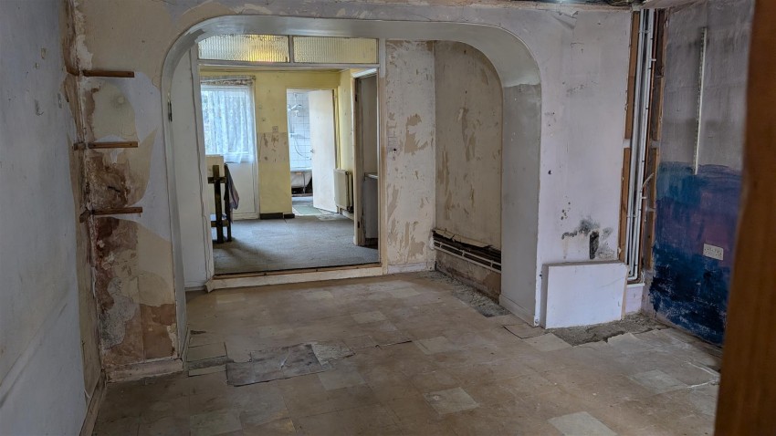 Images for 58A Prendergast, Haverfordwest EAID:RKLUCASAPI BID:1