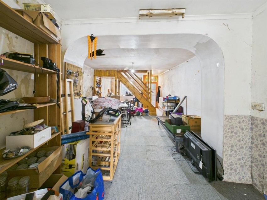Images for 58A Prendergast, Haverfordwest EAID:RKLUCASAPI BID:1