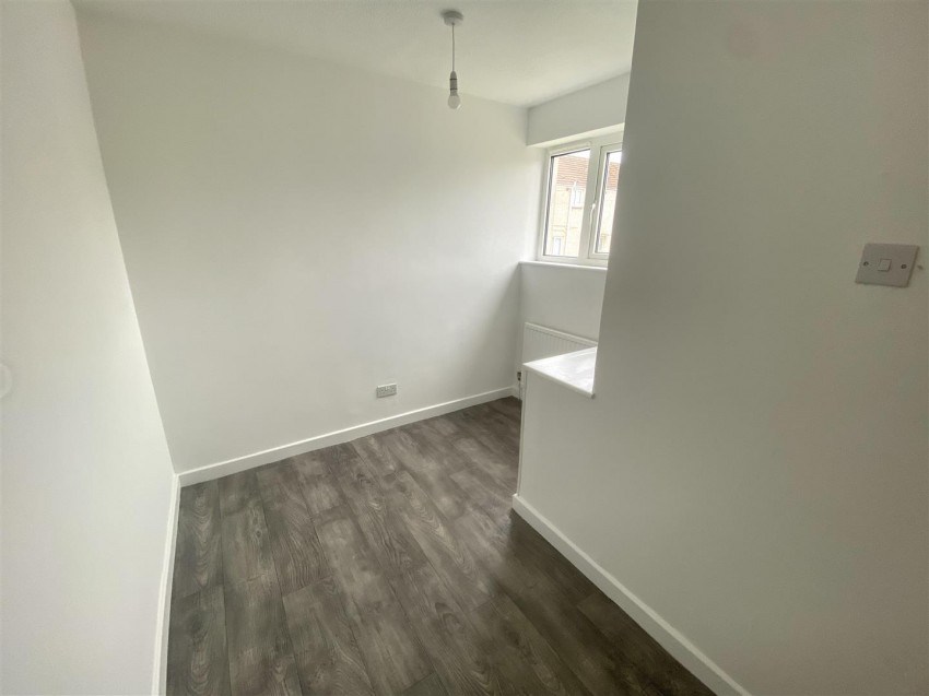 Images for 21 Cawdor Close, Haverfordwest EAID:RKLUCASAPI BID:1