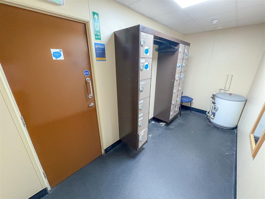 Images for 83 Charles Street, Milford Haven EAID:RKLUCASAPI BID:1