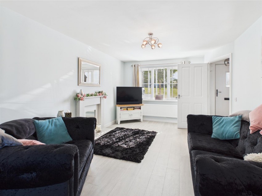 Images for 27 Gatehouse View, Pembroke EAID:RKLUCASAPI BID:1