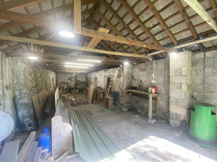Images for Garage at Pembroke Road, SA61 1JN EAID:RKLUCASAPI BID:1