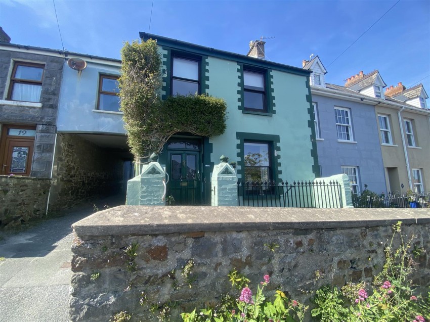 Images for 15 Merlins Hill, Haverfordwest EAID:RKLUCASAPI BID:1
