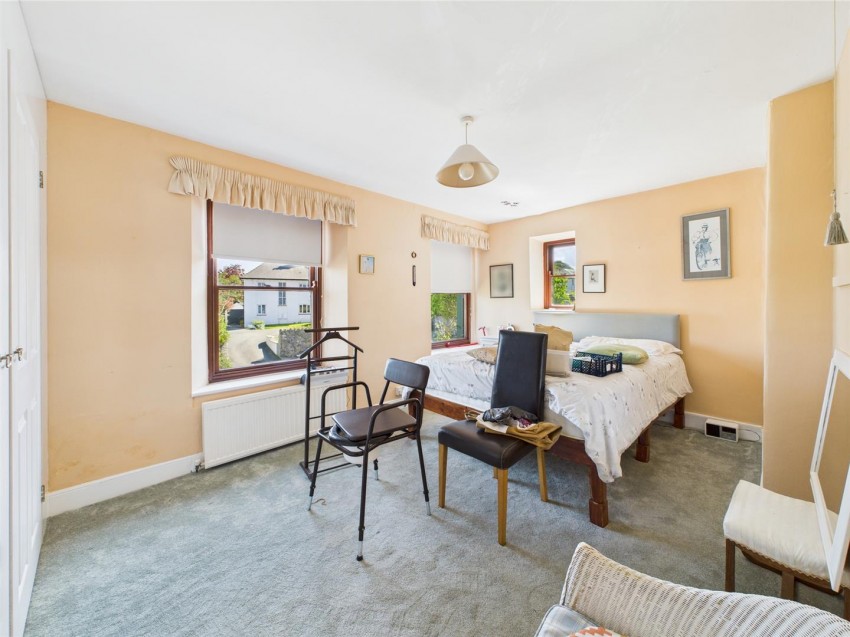 Images for 15 Merlins Hill, Haverfordwest EAID:RKLUCASAPI BID:1