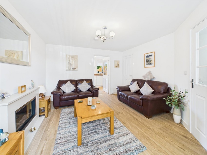 Images for 119 Tasker Way, Haverfordwest EAID:RKLUCASAPI BID:1
