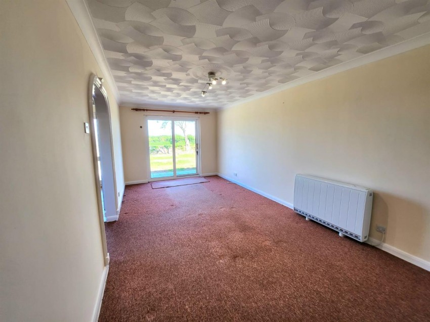 Images for Plumtree Drive, Camrose, Haverfordwest EAID:RKLUCASAPI BID:1
