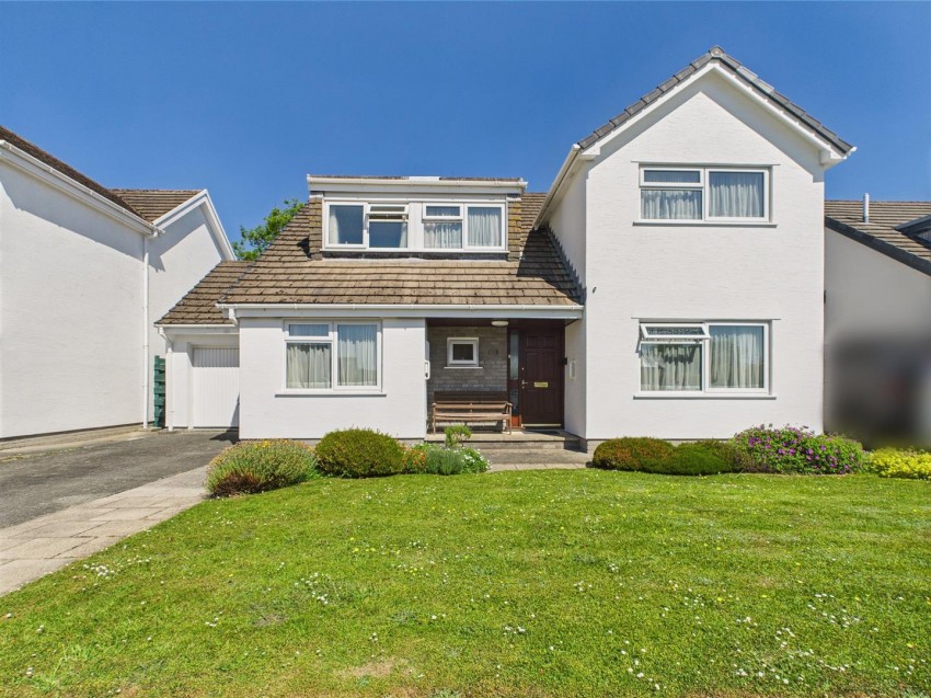 Images for 34 Clover Park, Haverfordwest EAID:RKLUCASAPI BID:1