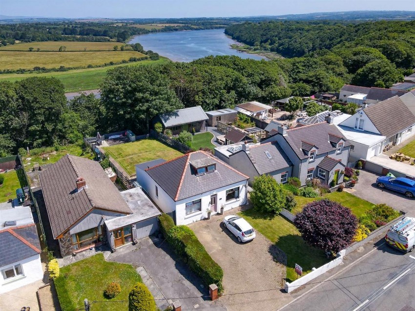Images for 70 New Road, Hook, Haverfordwest EAID:RKLUCASAPI BID:1