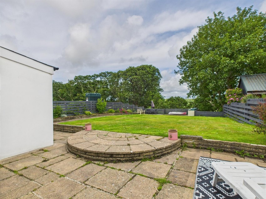 Images for 70 New Road, Hook, Haverfordwest EAID:RKLUCASAPI BID:1