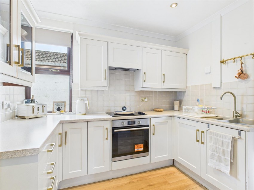 Images for 70 New Road, Hook, Haverfordwest EAID:RKLUCASAPI BID:1