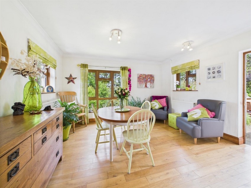 Images for 55 New Road, Haverfordwest EAID:RKLUCASAPI BID:1