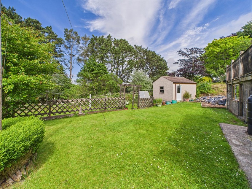 Images for 55 New Road, Haverfordwest EAID:RKLUCASAPI BID:1